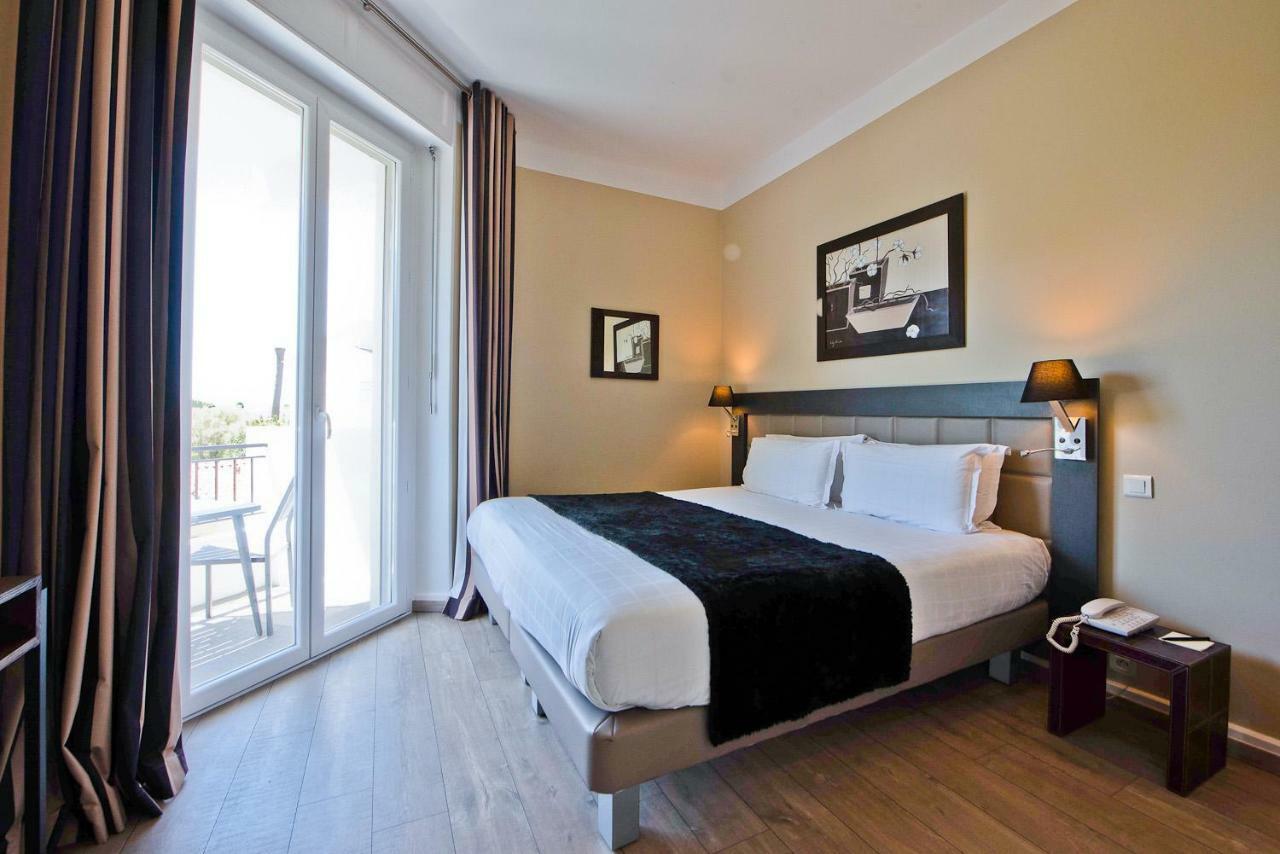 Hotel La Villa Cap D'Antibes Juan-les-Pins Bagian luar foto