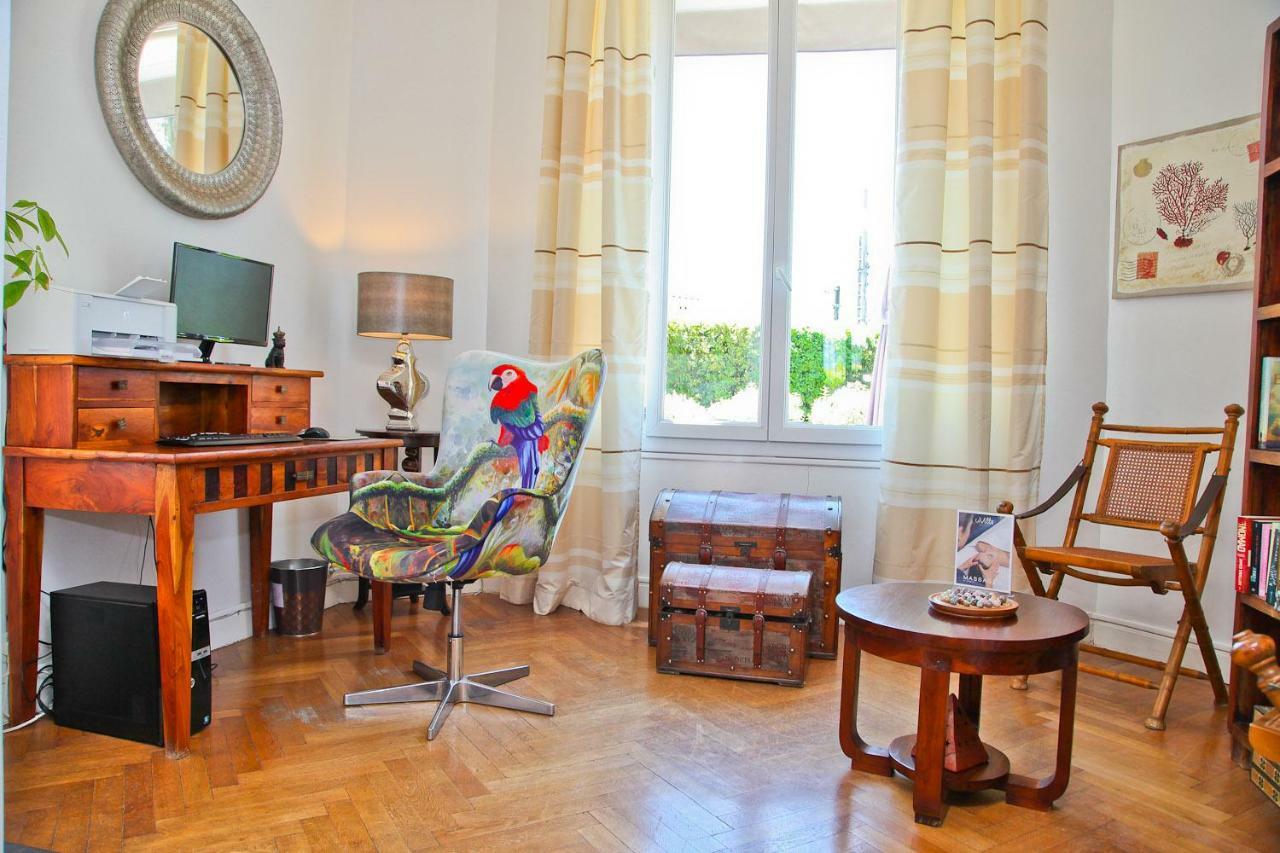 Hotel La Villa Cap D'Antibes Juan-les-Pins Bagian luar foto