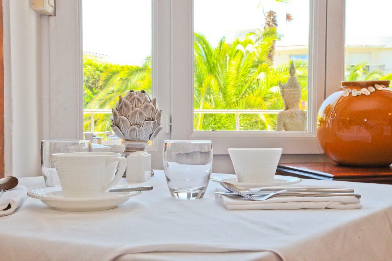 Hotel La Villa Cap D'Antibes Juan-les-Pins Bagian luar foto